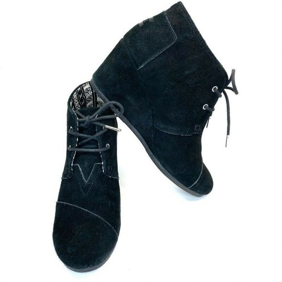 Toms Shoes - Toms Ankle Boots Booties Suede Wedge Lace up 10